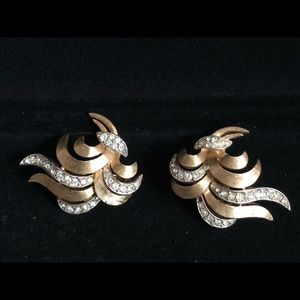 Vintage clip on earrings
